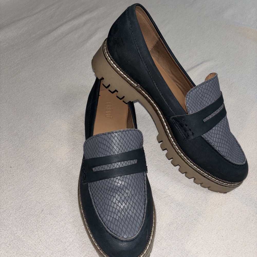CREVO May Chunky Slip-on Loafer In Light Blue Size 8 Women EUC Casual